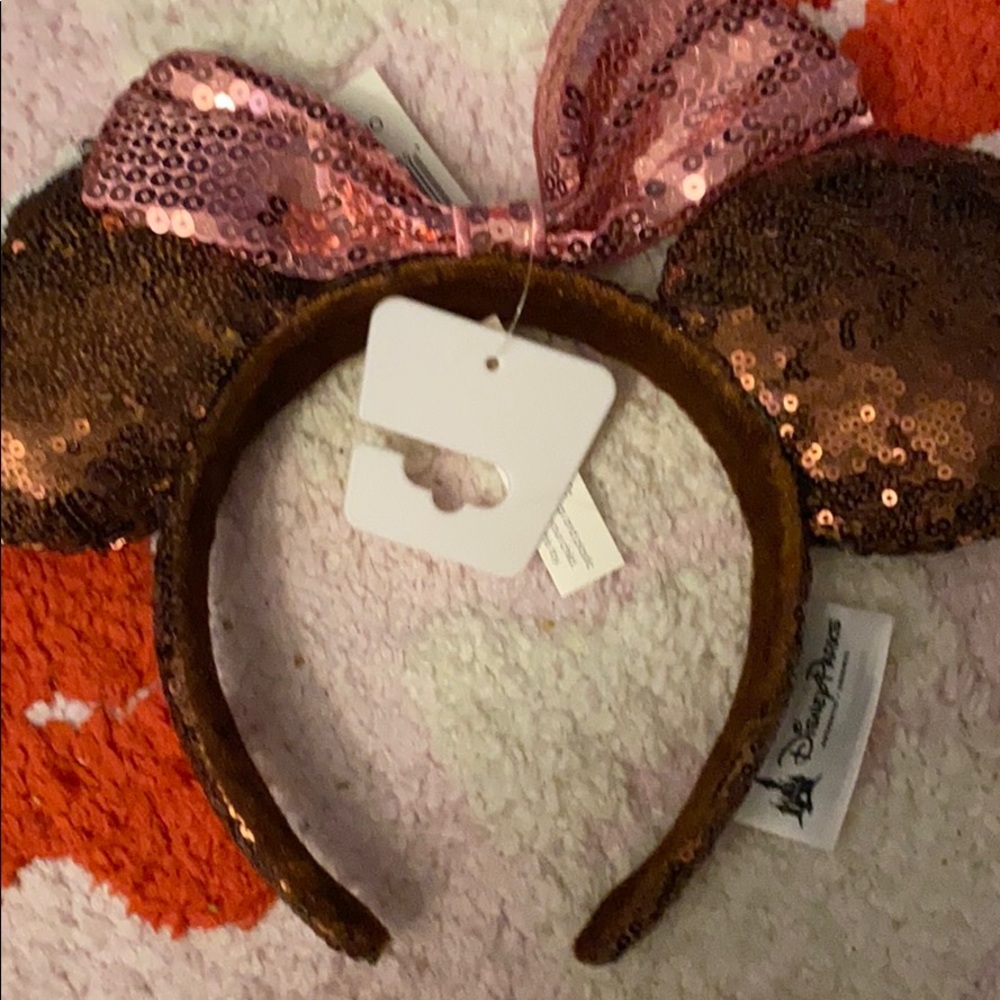 Minnie ice cream ears disney parks